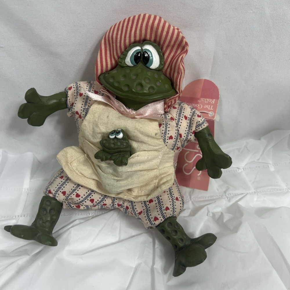 Collectable Freida Russ Kathleen Kelly The country Folk Frog.‎